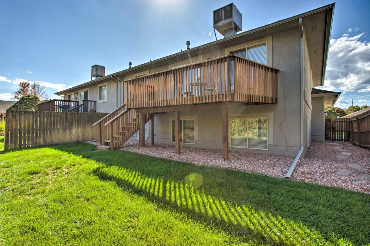 Pet-Friendly Grand Junction Townhome With Yard! Exterior foto